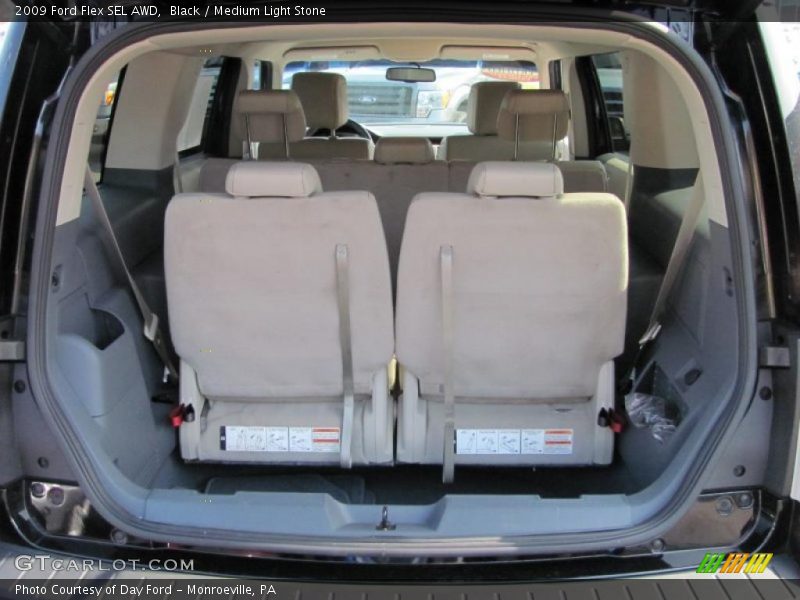Black / Medium Light Stone 2009 Ford Flex SEL AWD