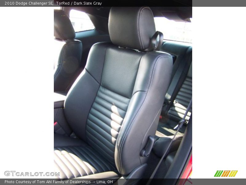 TorRed / Dark Slate Gray 2010 Dodge Challenger SE
