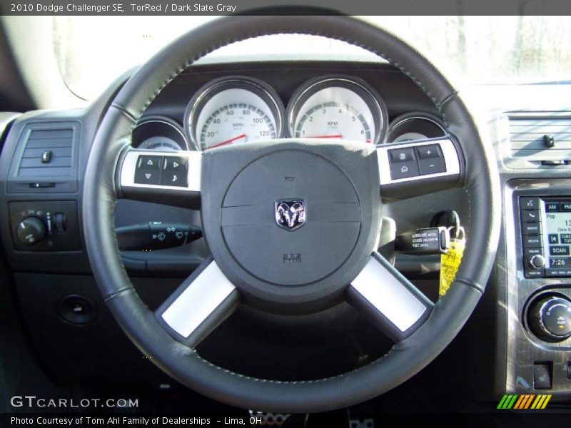 TorRed / Dark Slate Gray 2010 Dodge Challenger SE