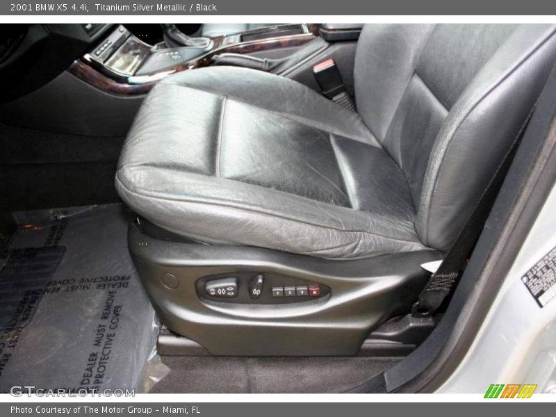 Titanium Silver Metallic / Black 2001 BMW X5 4.4i