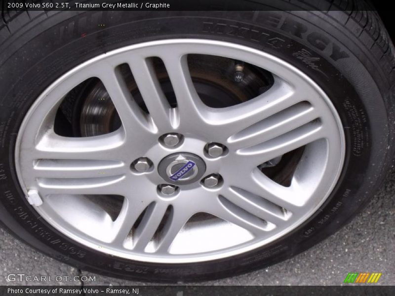 Titanium Grey Metallic / Graphite 2009 Volvo S60 2.5T