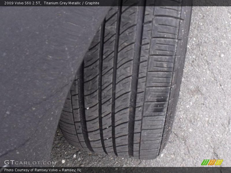 Titanium Grey Metallic / Graphite 2009 Volvo S60 2.5T