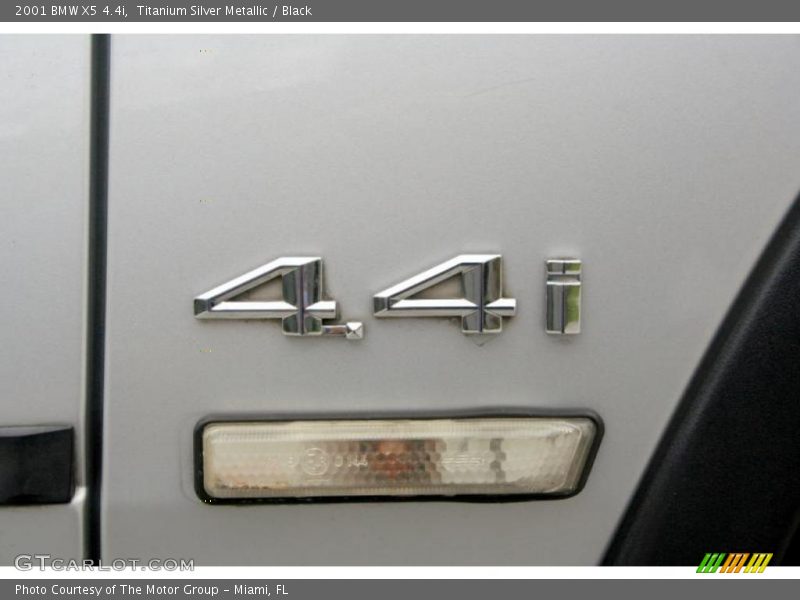 Titanium Silver Metallic / Black 2001 BMW X5 4.4i