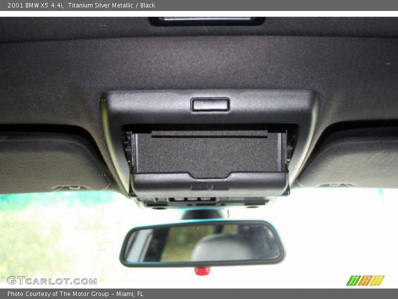 Titanium Silver Metallic / Black 2001 BMW X5 4.4i