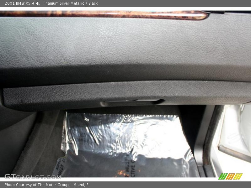 Titanium Silver Metallic / Black 2001 BMW X5 4.4i