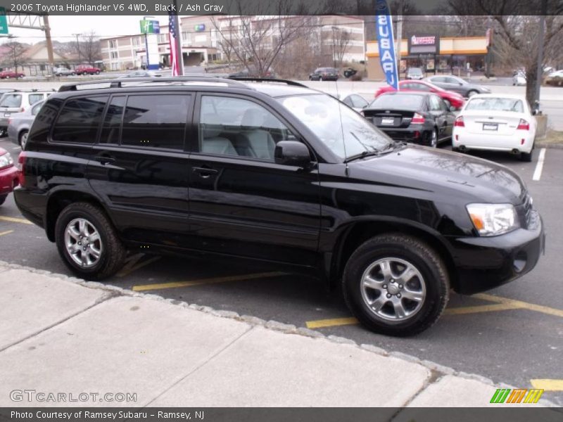 Black / Ash Gray 2006 Toyota Highlander V6 4WD