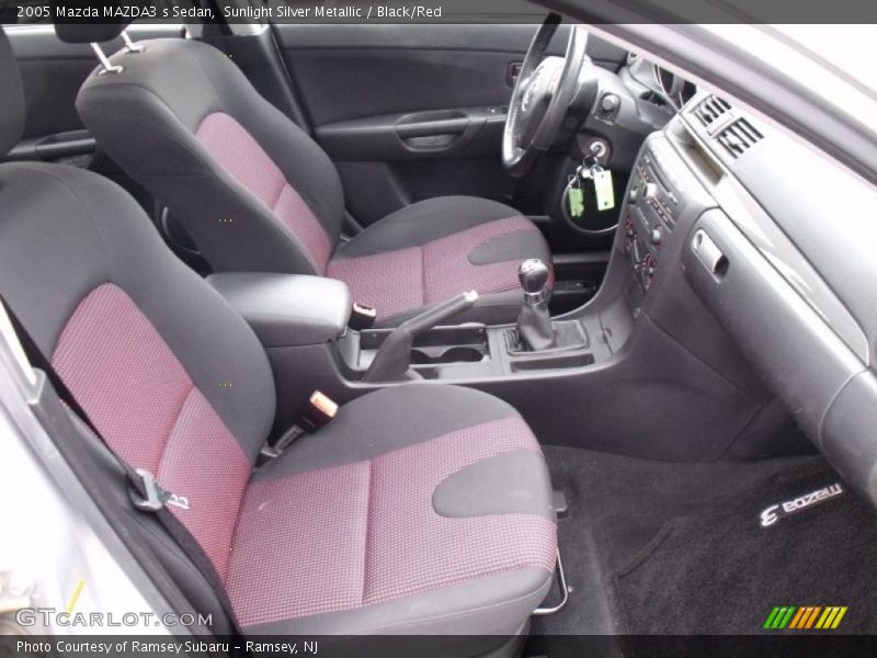 Sunlight Silver Metallic / Black/Red 2005 Mazda MAZDA3 s Sedan
