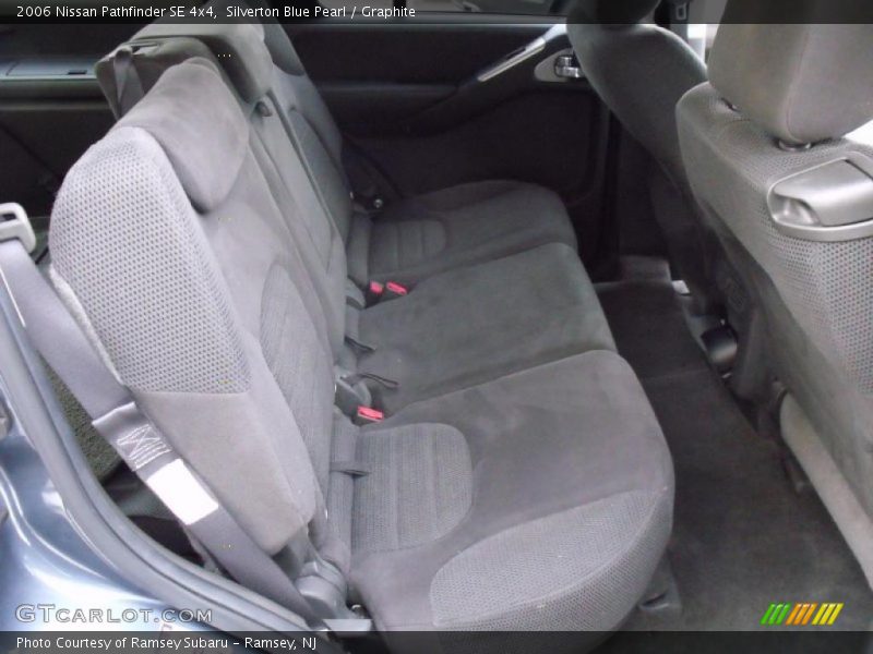 Silverton Blue Pearl / Graphite 2006 Nissan Pathfinder SE 4x4