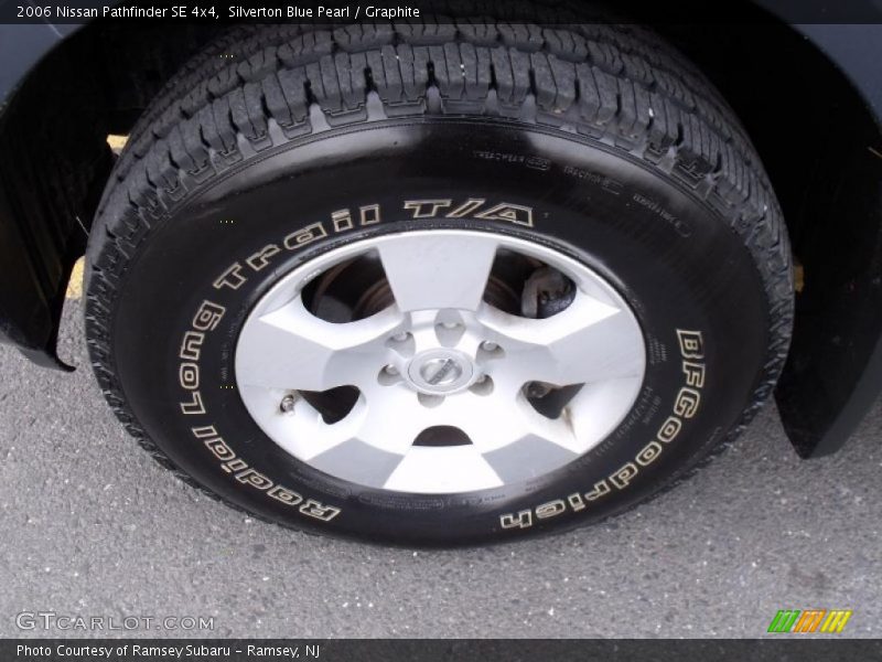 Silverton Blue Pearl / Graphite 2006 Nissan Pathfinder SE 4x4