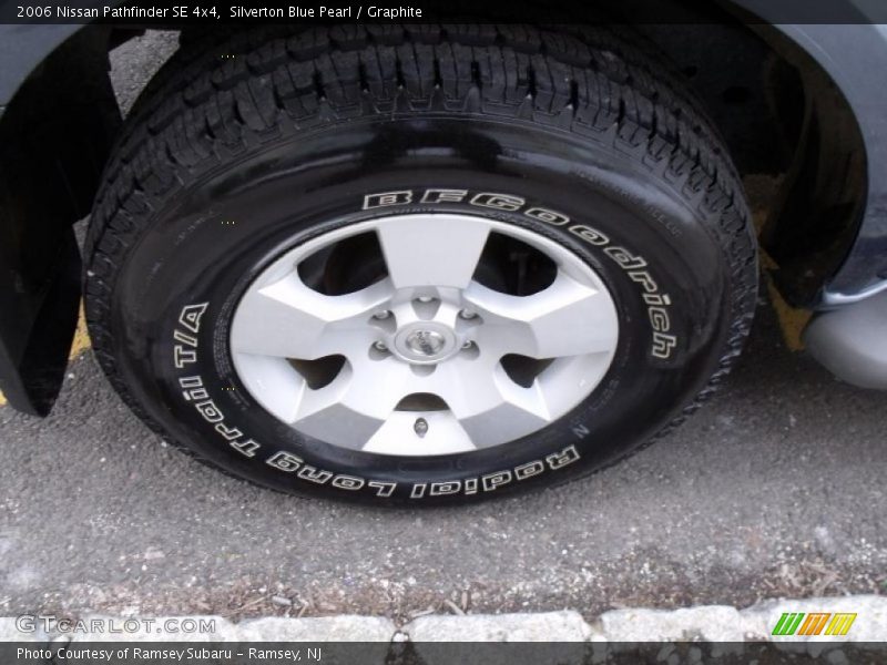 Silverton Blue Pearl / Graphite 2006 Nissan Pathfinder SE 4x4