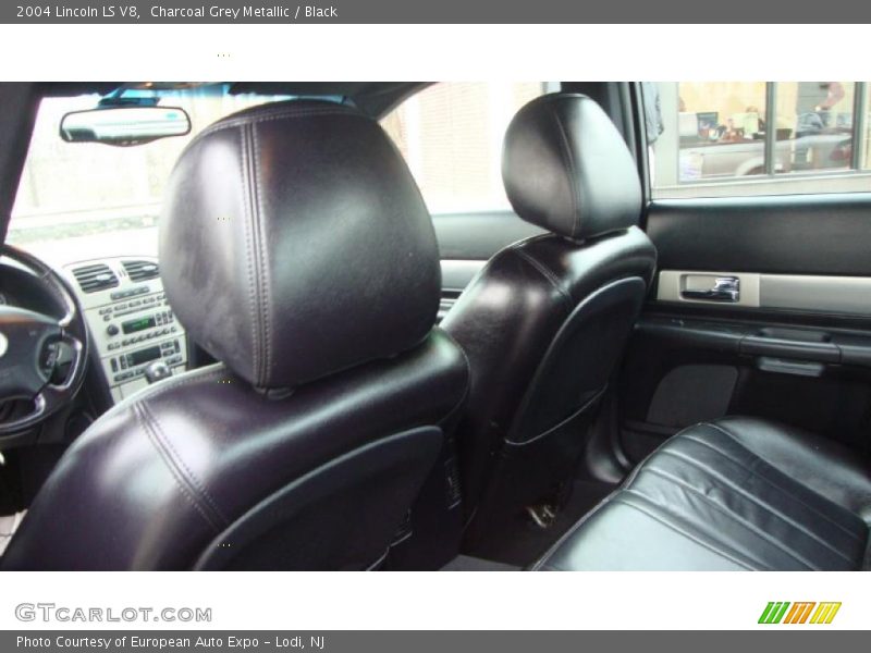 Charcoal Grey Metallic / Black 2004 Lincoln LS V8