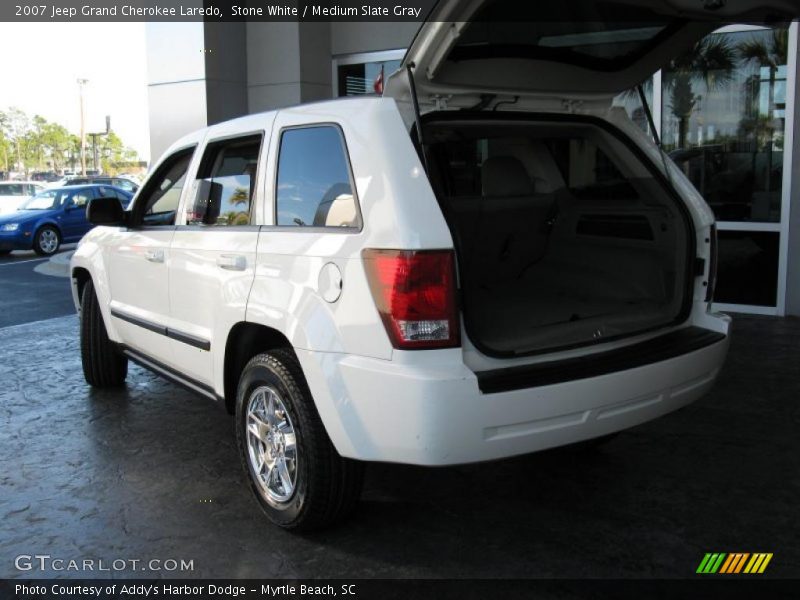 Stone White / Medium Slate Gray 2007 Jeep Grand Cherokee Laredo
