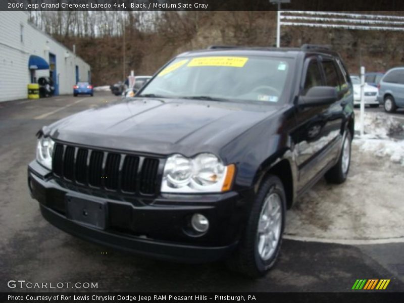 Black / Medium Slate Gray 2006 Jeep Grand Cherokee Laredo 4x4