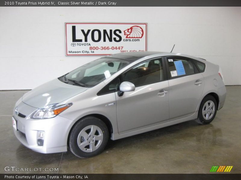 Classic Silver Metallic / Dark Gray 2010 Toyota Prius Hybrid IV
