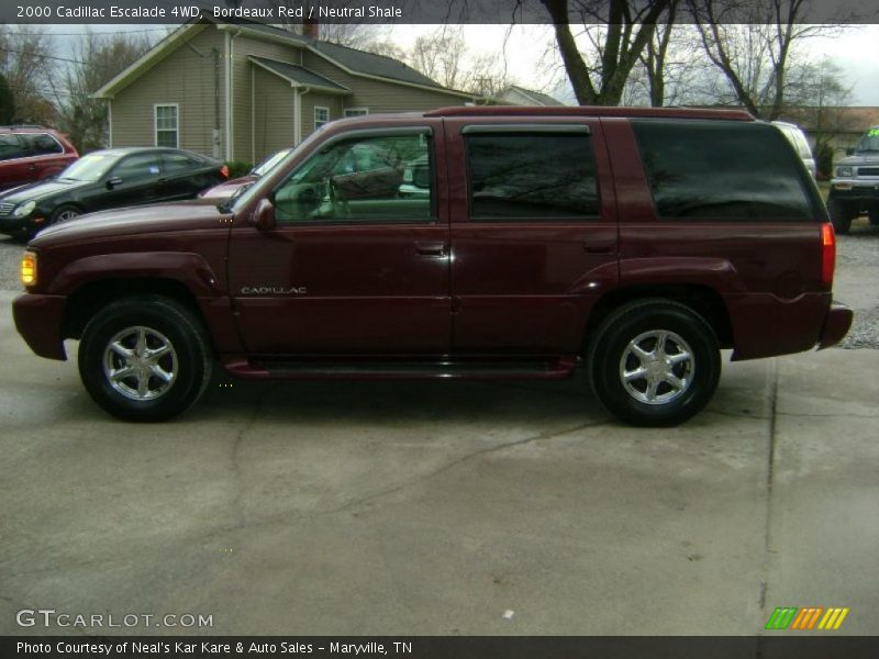 Bordeaux Red / Neutral Shale 2000 Cadillac Escalade 4WD
