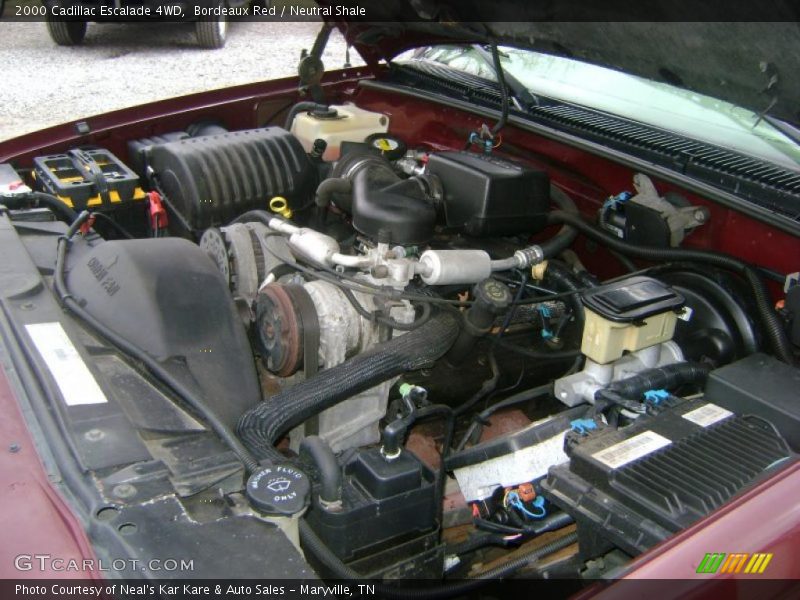 Bordeaux Red / Neutral Shale 2000 Cadillac Escalade 4WD