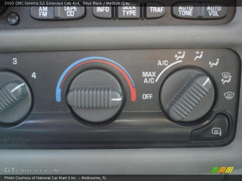 Onyx Black / Medium Gray 2003 GMC Sonoma SLS Extended Cab 4x4