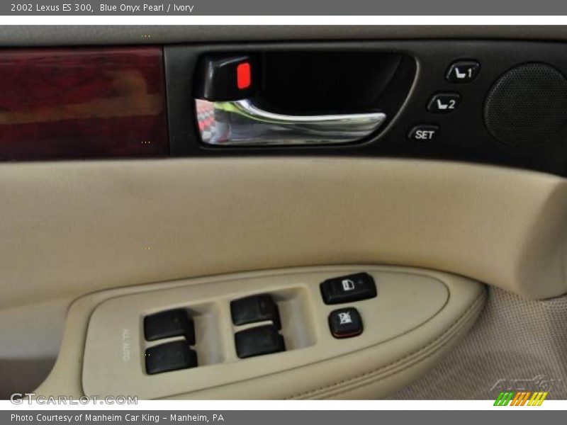 Blue Onyx Pearl / Ivory 2002 Lexus ES 300