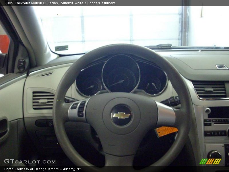Summit White / Cocoa/Cashmere 2009 Chevrolet Malibu LS Sedan