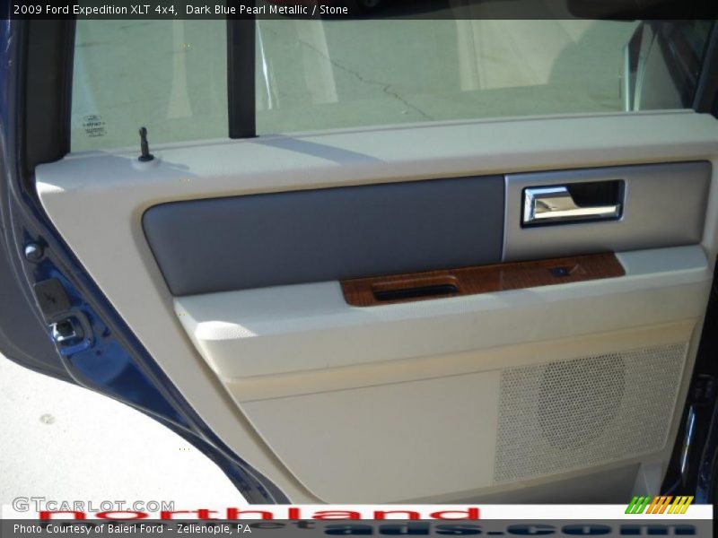 Dark Blue Pearl Metallic / Stone 2009 Ford Expedition XLT 4x4