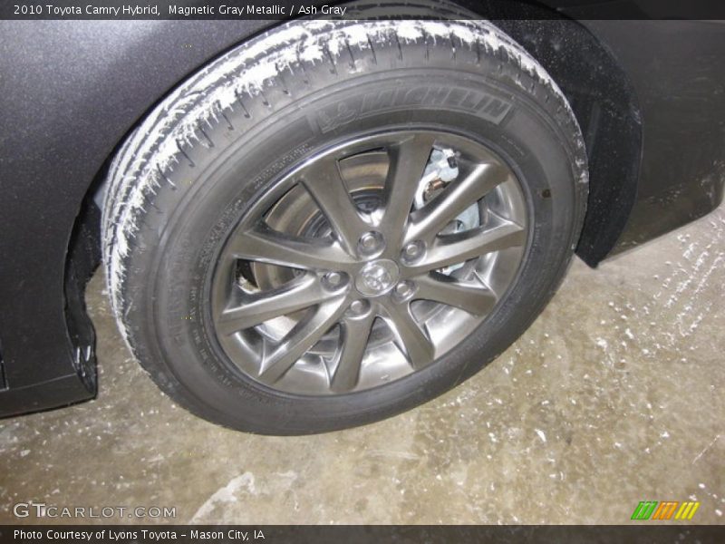 Magnetic Gray Metallic / Ash Gray 2010 Toyota Camry Hybrid