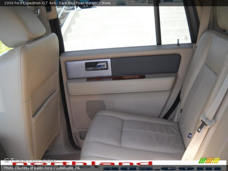 Dark Blue Pearl Metallic / Stone 2009 Ford Expedition XLT 4x4