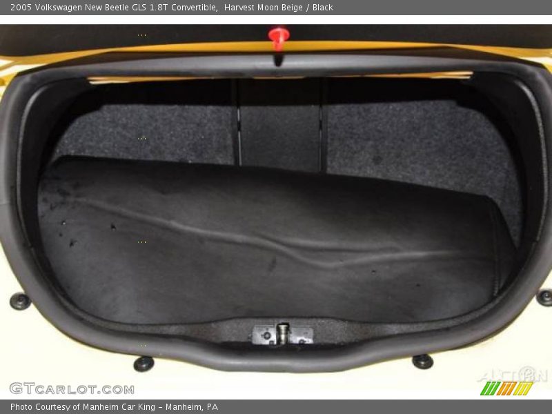Harvest Moon Beige / Black 2005 Volkswagen New Beetle GLS 1.8T Convertible