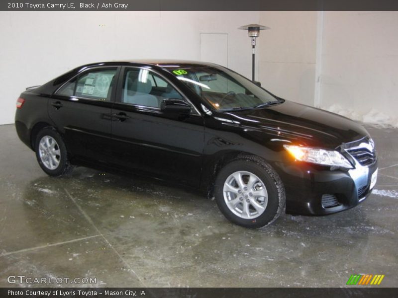 Black / Ash Gray 2010 Toyota Camry LE