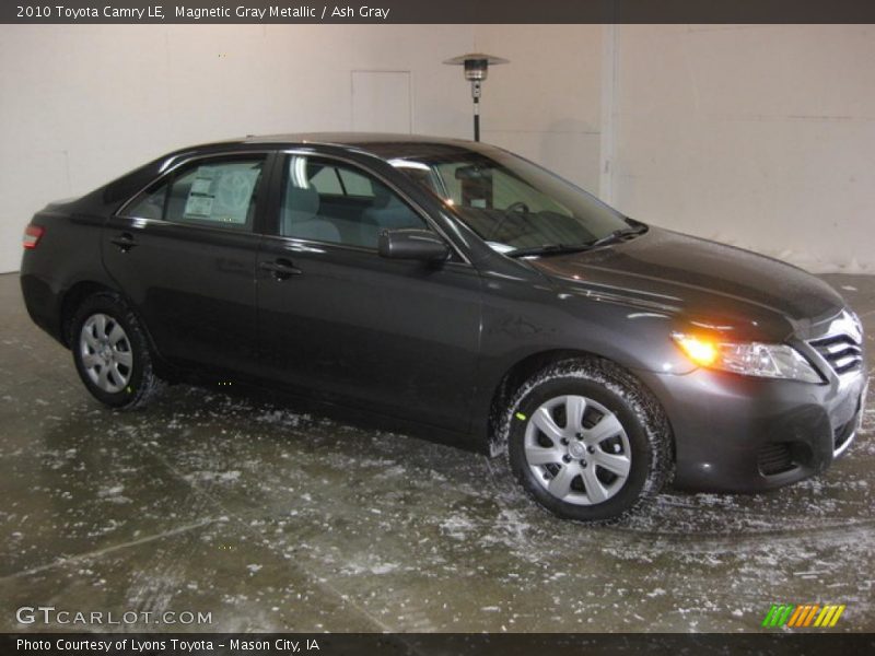 Magnetic Gray Metallic / Ash Gray 2010 Toyota Camry LE