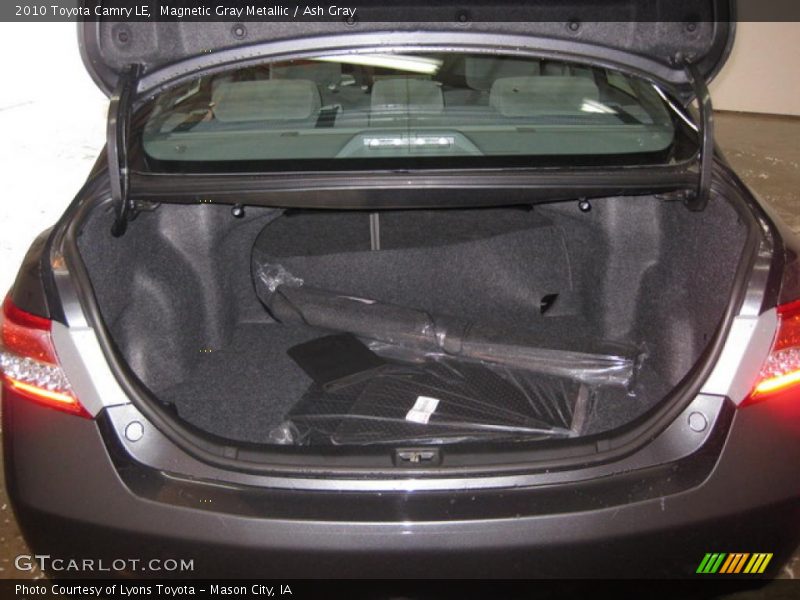 Magnetic Gray Metallic / Ash Gray 2010 Toyota Camry LE