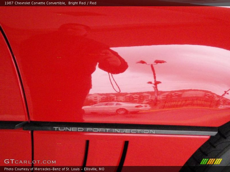 Bright Red / Red 1987 Chevrolet Corvette Convertible