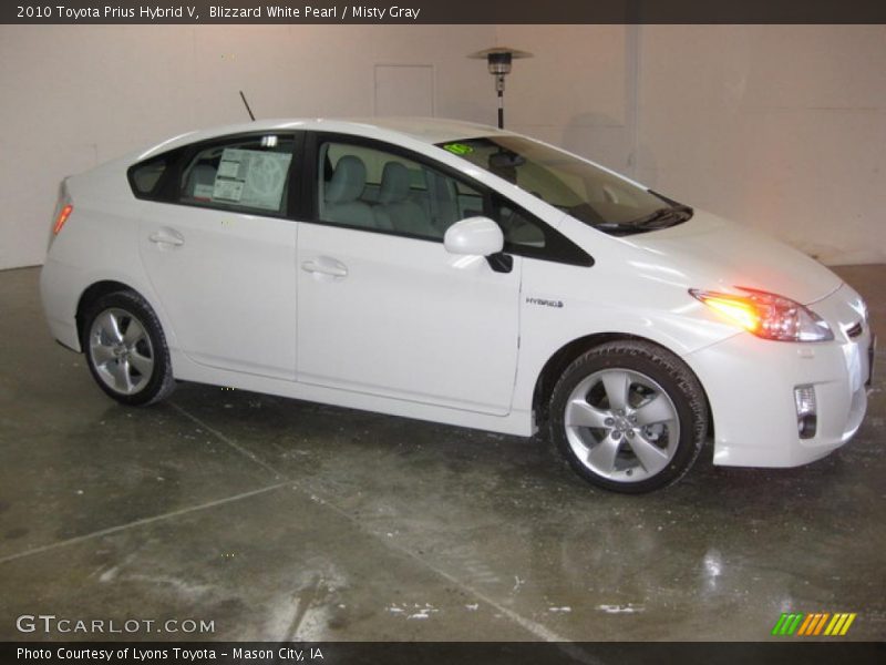 Blizzard White Pearl / Misty Gray 2010 Toyota Prius Hybrid V