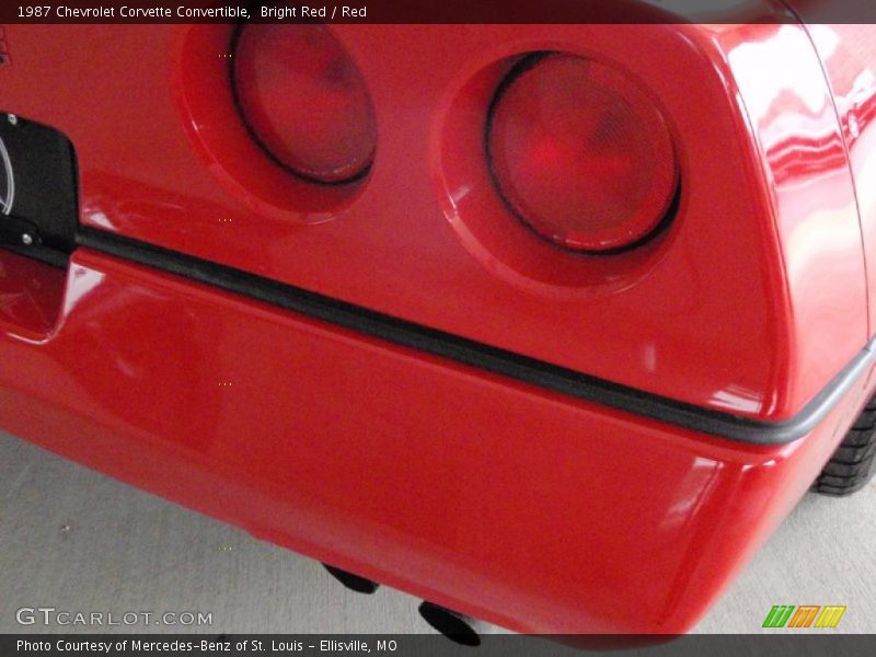 Bright Red / Red 1987 Chevrolet Corvette Convertible