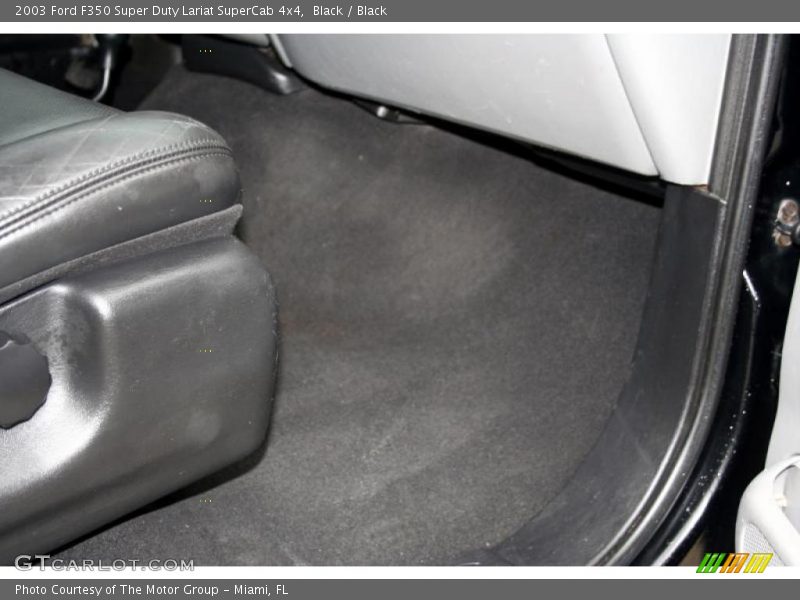 Black / Black 2003 Ford F350 Super Duty Lariat SuperCab 4x4
