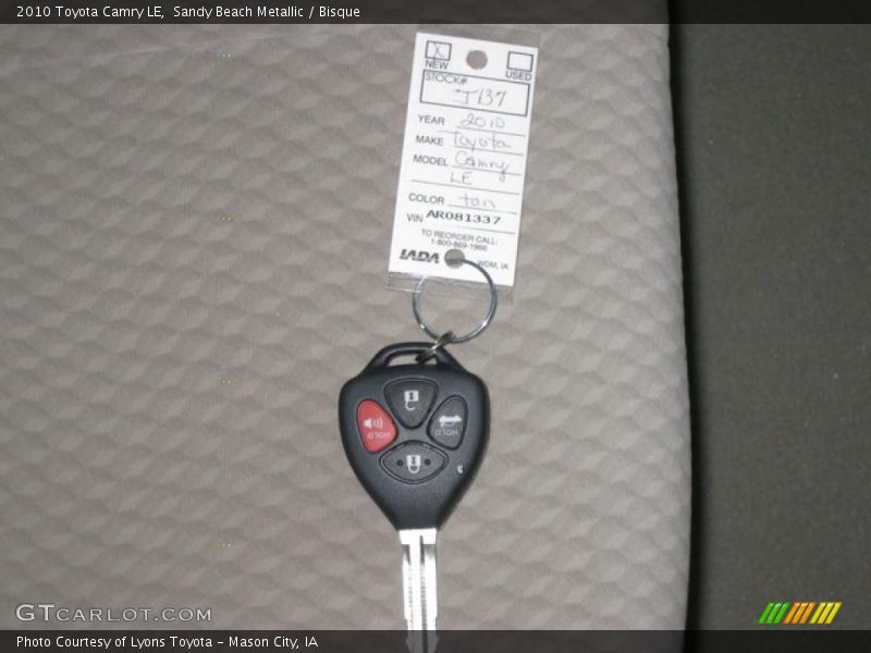 Sandy Beach Metallic / Bisque 2010 Toyota Camry LE