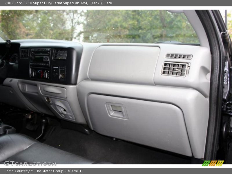Black / Black 2003 Ford F350 Super Duty Lariat SuperCab 4x4