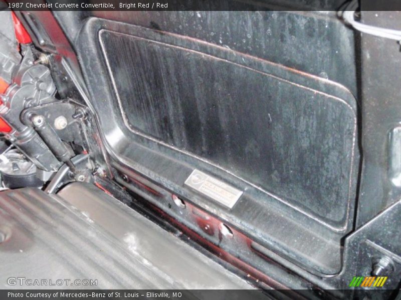 Bright Red / Red 1987 Chevrolet Corvette Convertible