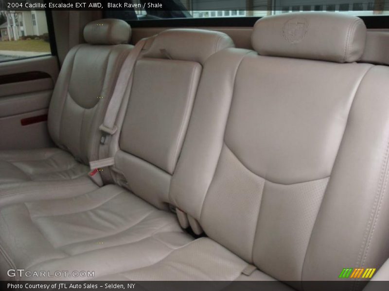Black Raven / Shale 2004 Cadillac Escalade EXT AWD