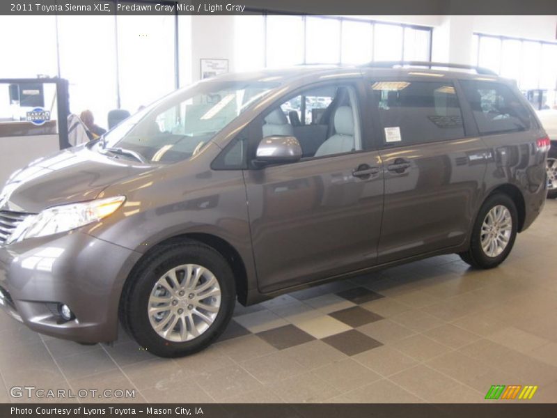 Predawn Gray Mica / Light Gray 2011 Toyota Sienna XLE