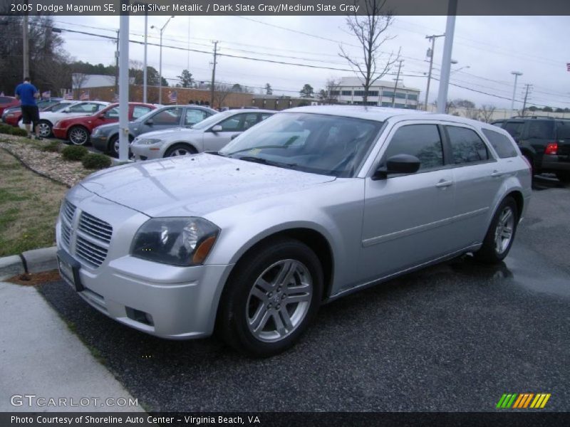 Bright Silver Metallic / Dark Slate Gray/Medium Slate Gray 2005 Dodge Magnum SE