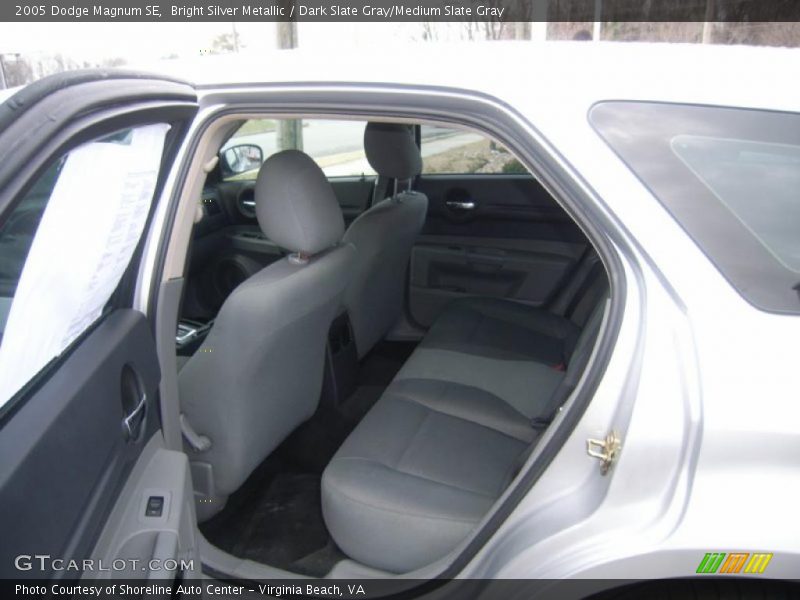 Bright Silver Metallic / Dark Slate Gray/Medium Slate Gray 2005 Dodge Magnum SE