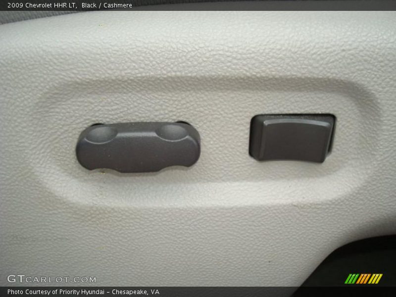 Black / Cashmere 2009 Chevrolet HHR LT
