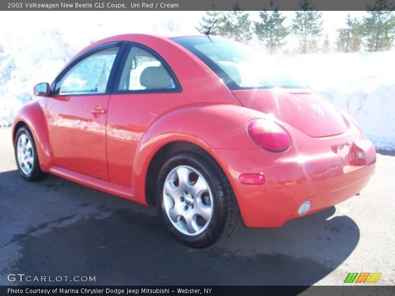 Uni Red / Cream 2003 Volkswagen New Beetle GLS Coupe