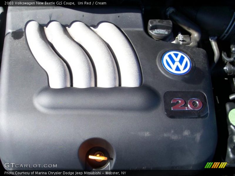 Uni Red / Cream 2003 Volkswagen New Beetle GLS Coupe