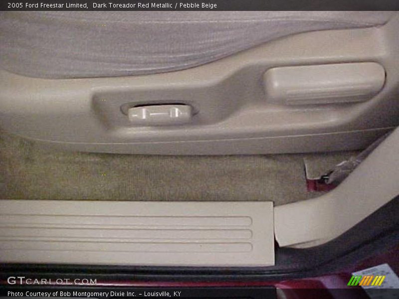 Dark Toreador Red Metallic / Pebble Beige 2005 Ford Freestar Limited