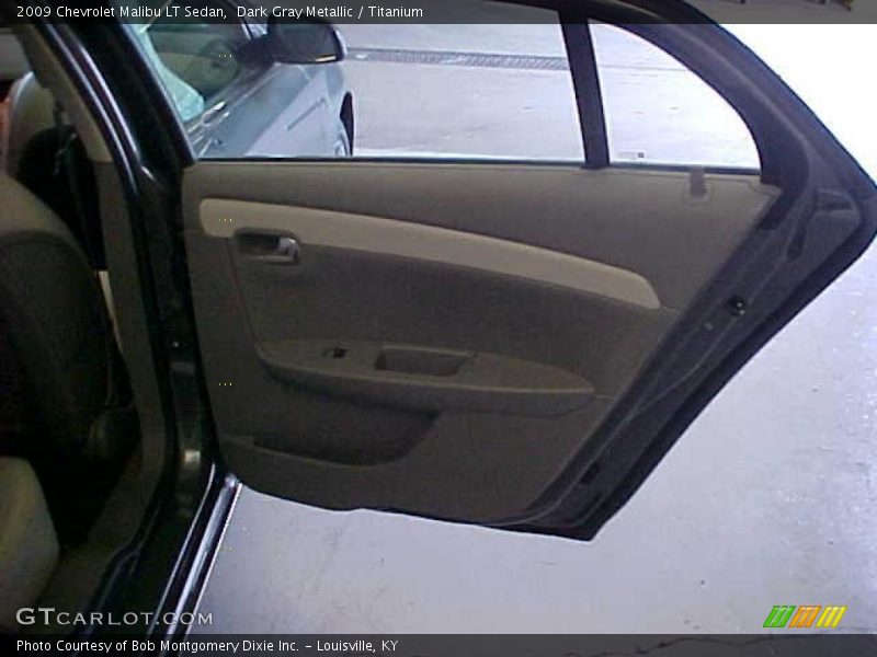 Dark Gray Metallic / Titanium 2009 Chevrolet Malibu LT Sedan