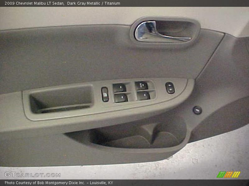 Dark Gray Metallic / Titanium 2009 Chevrolet Malibu LT Sedan
