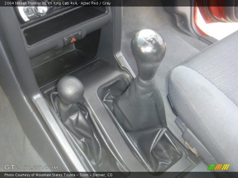 Aztec Red / Gray 2004 Nissan Frontier XE V6 King Cab 4x4