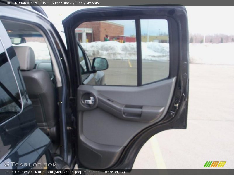 Super Black / Steel/Graphite 2005 Nissan Xterra S 4x4