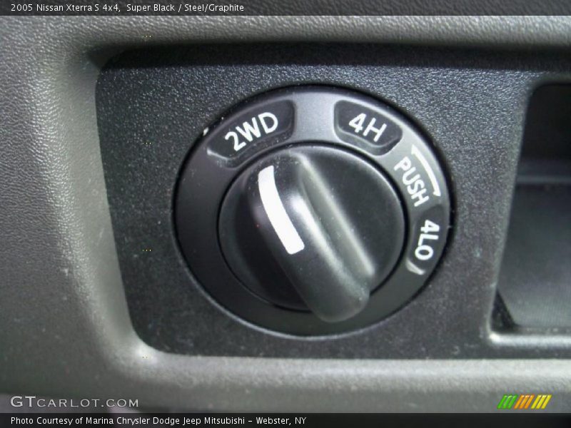 Super Black / Steel/Graphite 2005 Nissan Xterra S 4x4